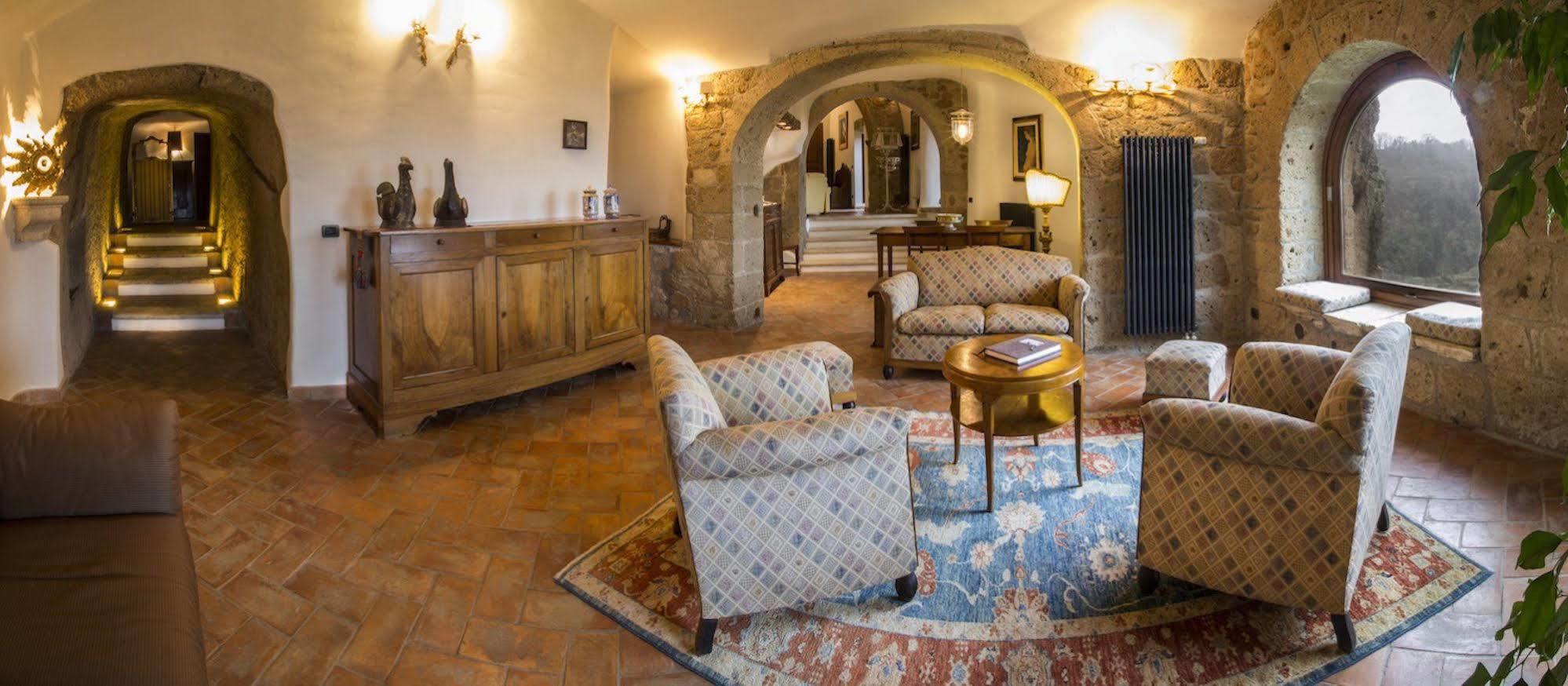 La Casa Degli Archi Hotell Pitigliano Exteriör bild